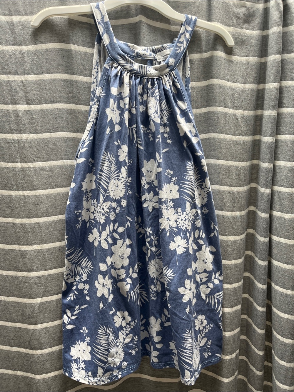 Loveapella Halter with Keyhole in back